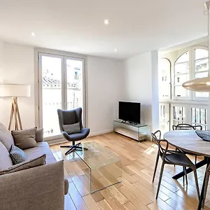 https://luxury-duplex-in-the-heart-of-the-city.es-andalucia.com